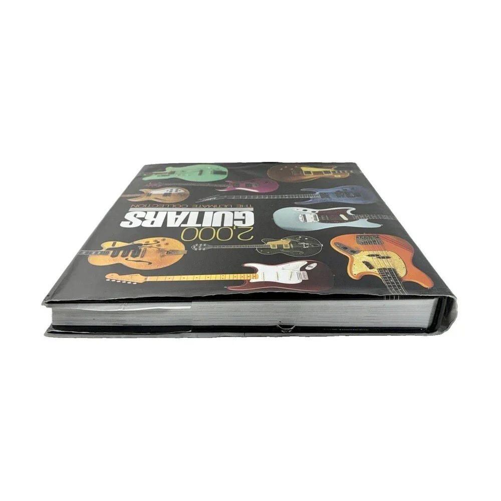 2,000 Guitars by Tony Bacon 2015 Chartwell Books Hardback Book